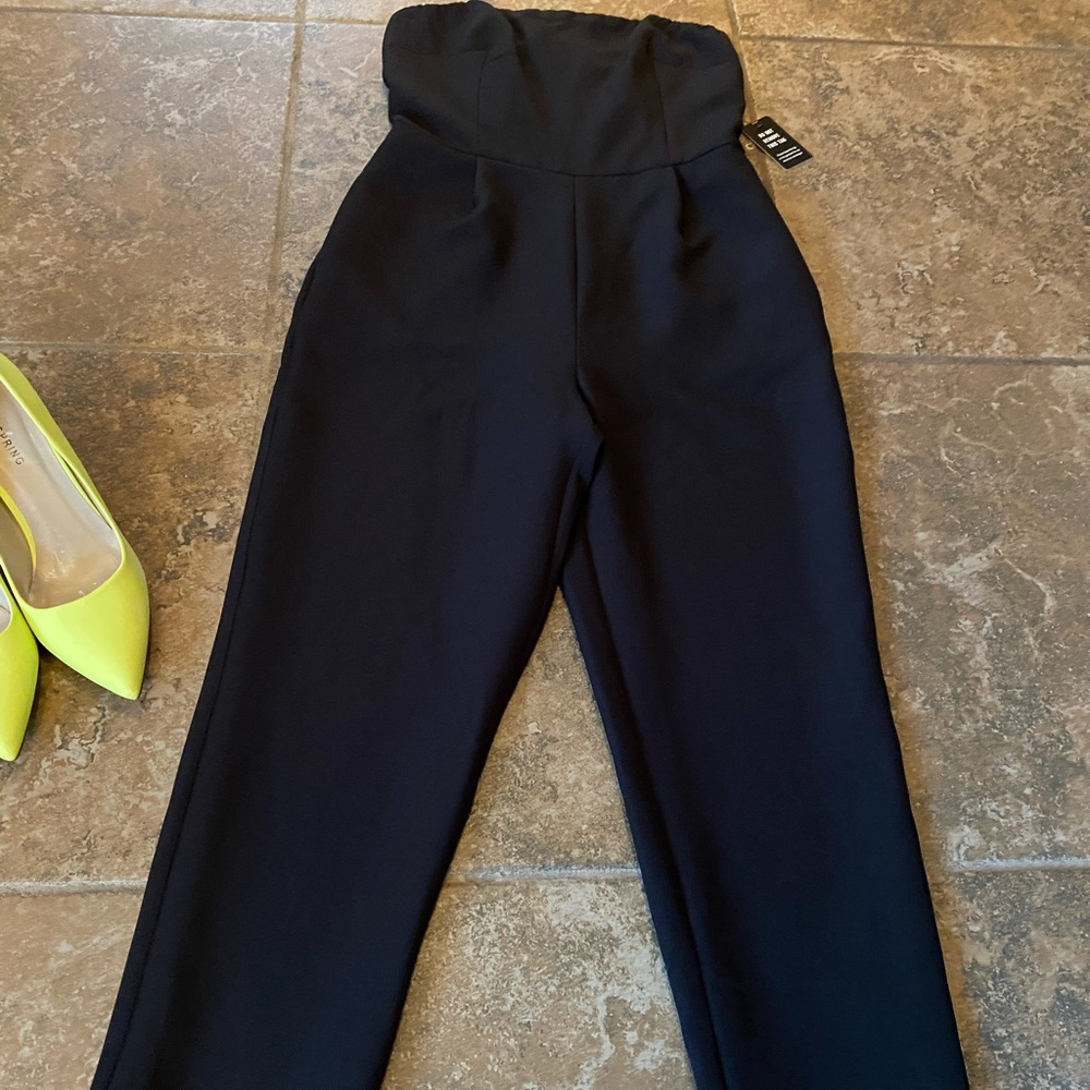 Express Small sz 4/6 Black Romper NWT